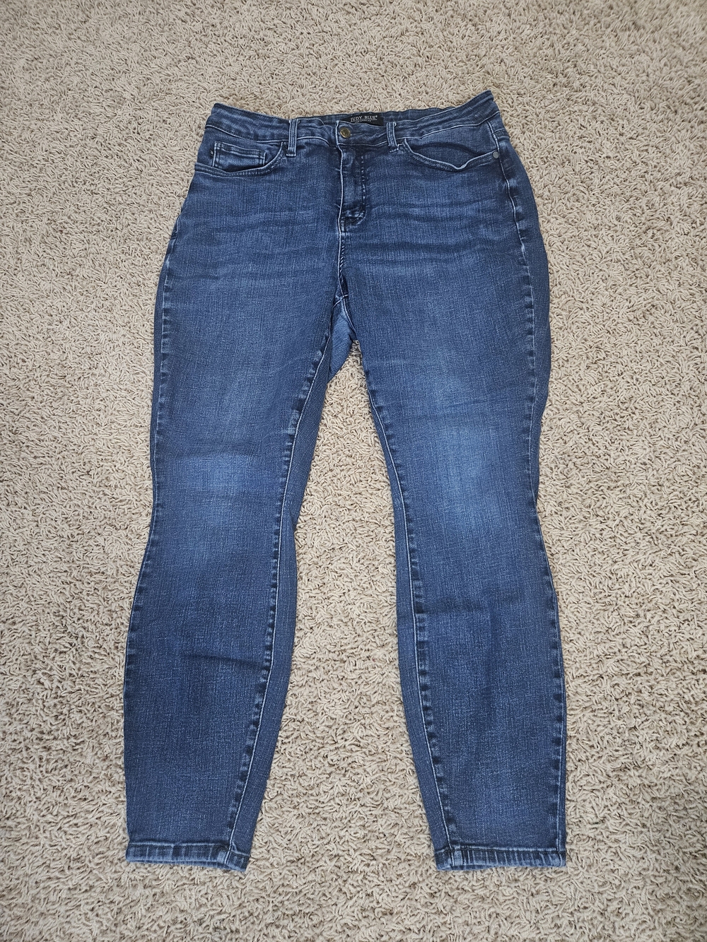 Judy Blue Mid-Rise Skinny Jeans - Medium Blue Wash